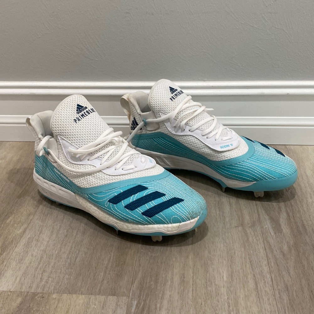 🔥🔥🔥EUC Adidas Primeblue ICON V Baseball spikes